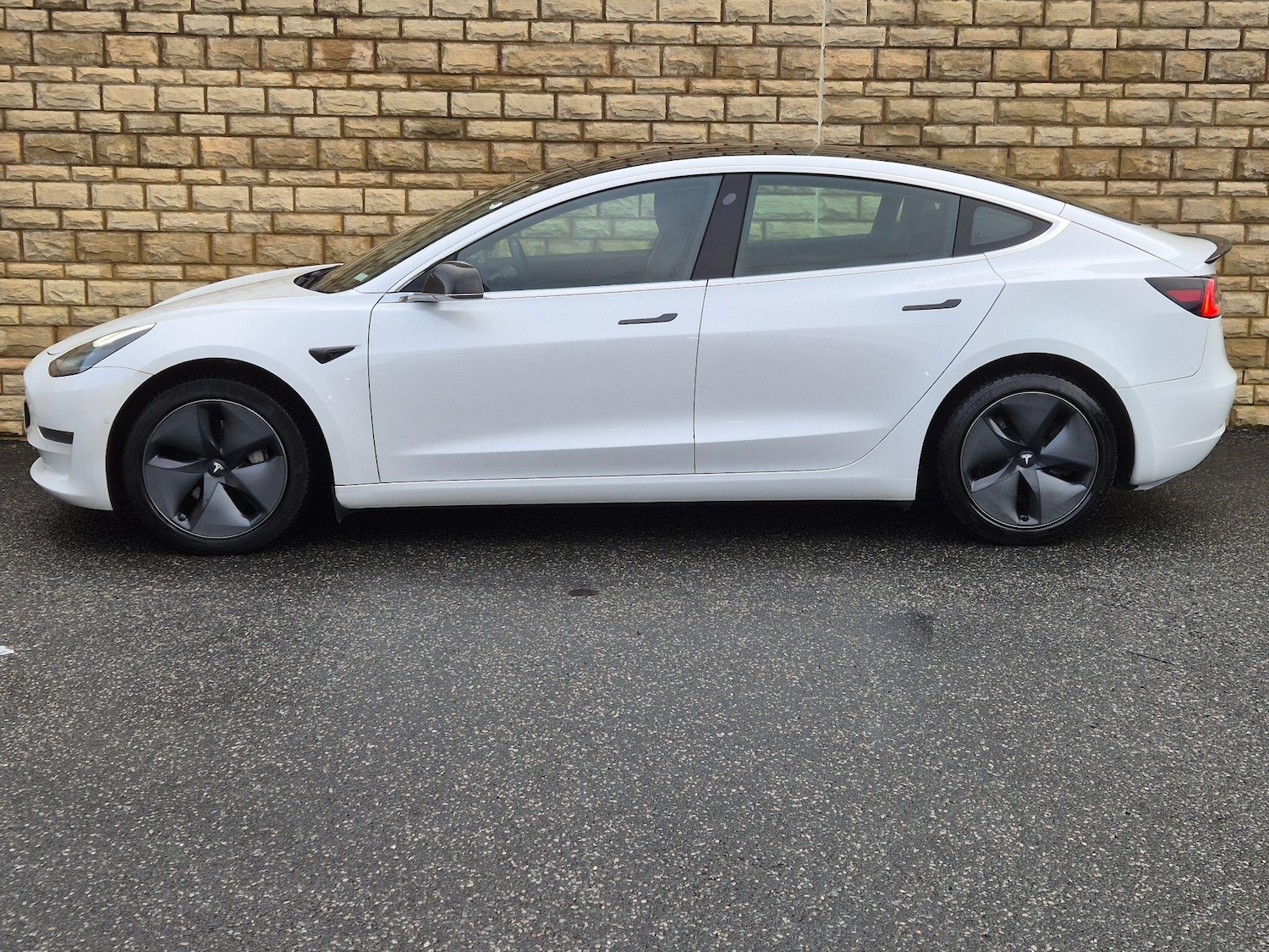 Used Tesla Model 3 for sale - 78127978: Photo 27