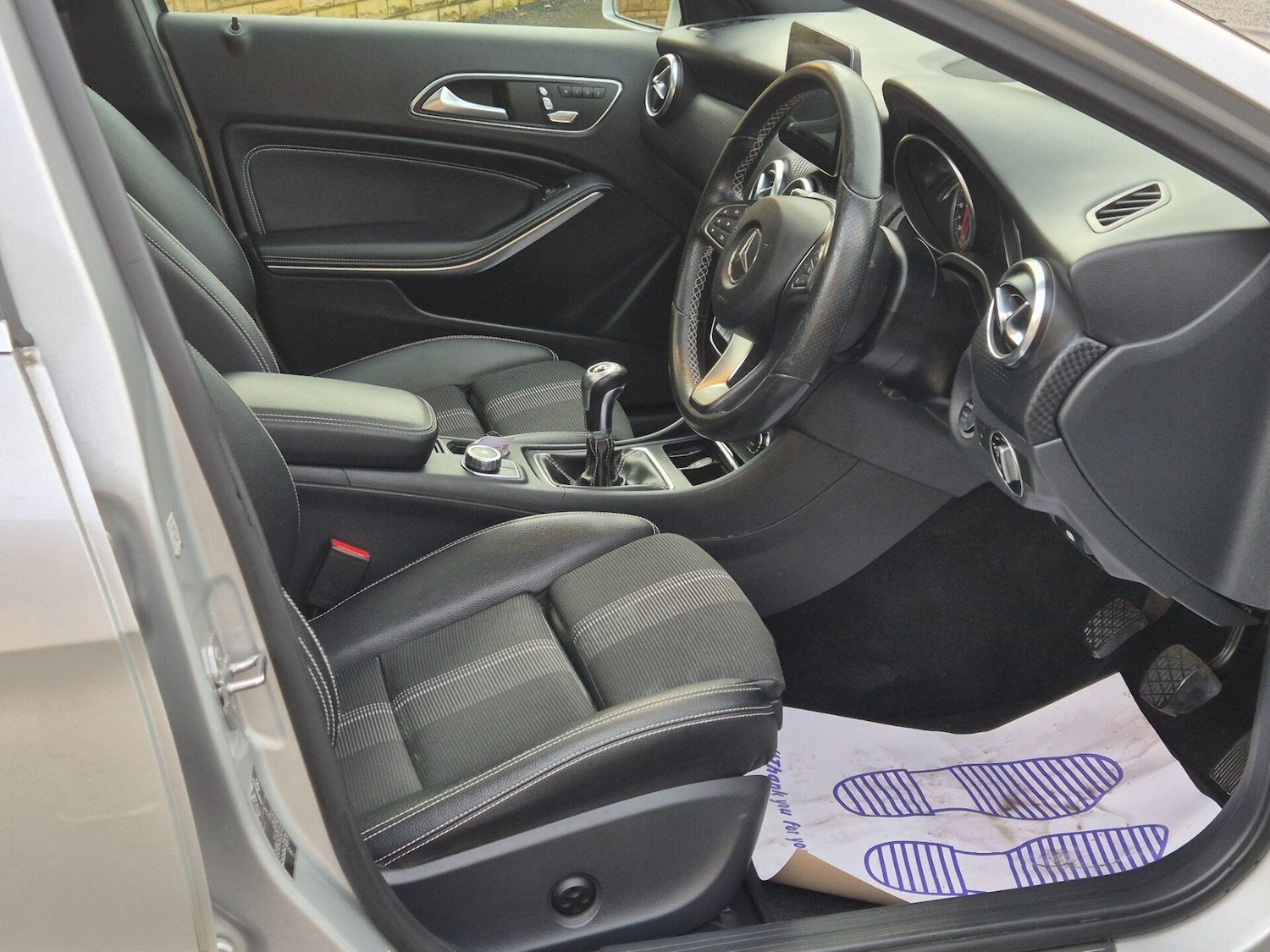 Used Mercedes-Benz A-Class 2018 for sale - 76931149: Photo 2