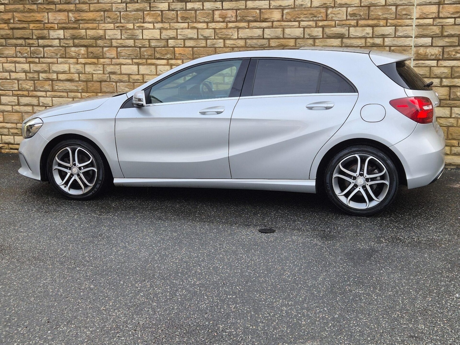 Used Mercedes-Benz A-Class 2018 for sale - 76931149: Photo 28