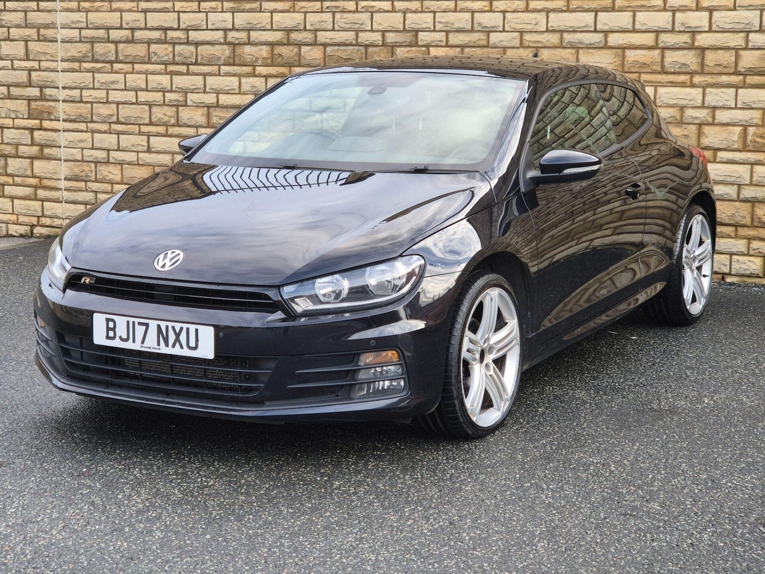 Used Volkswagen Scirocco 2017 for sale - 76844882: Photo 4