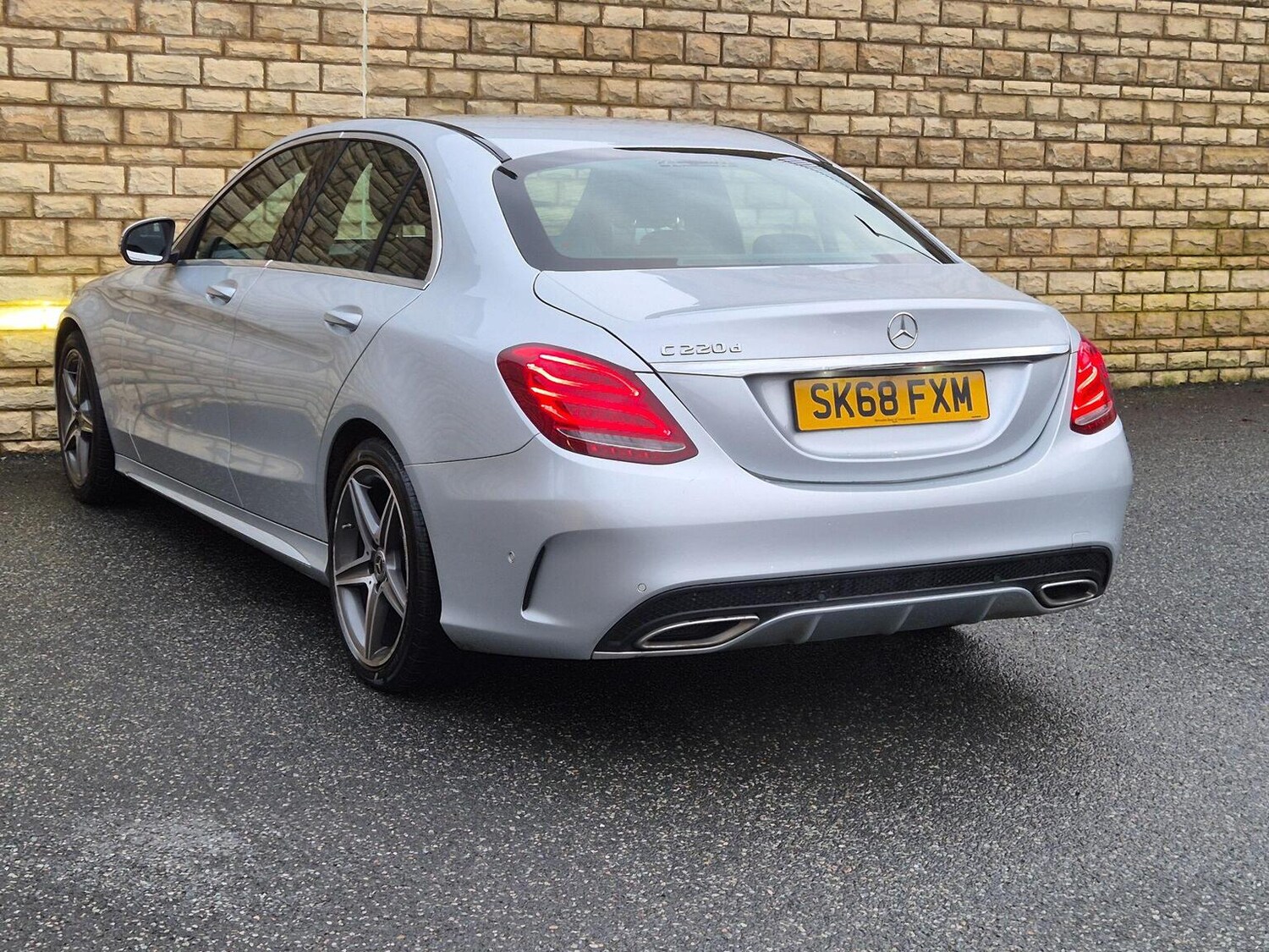 Used Mercedes-Benz C Class 2018 for sale - 77501447: Photo 23