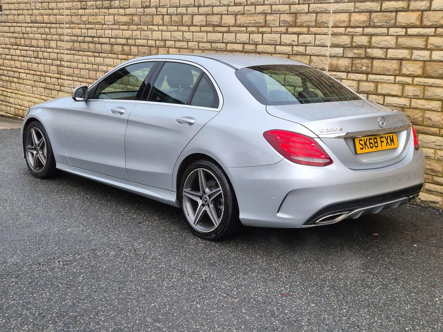 Used Mercedes-Benz C Class 2018 for sale - 77501447: Photo 24