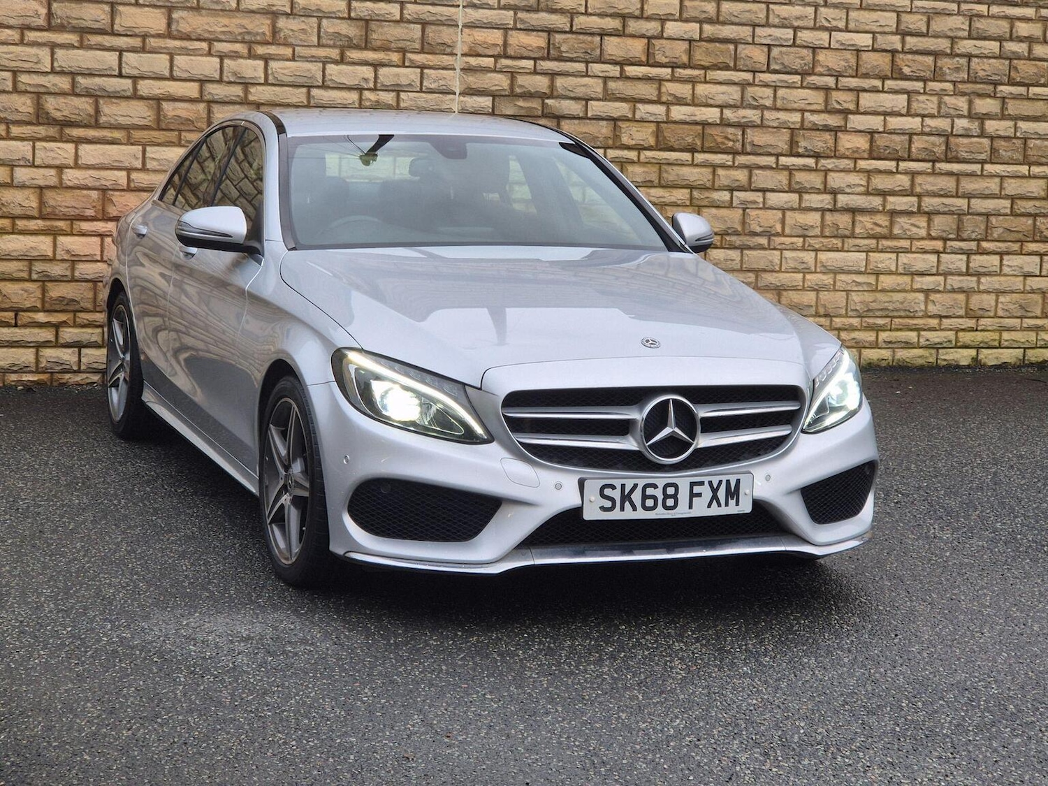 Used Mercedes-Benz C Class 2018 for sale - 77501447: Photo 9