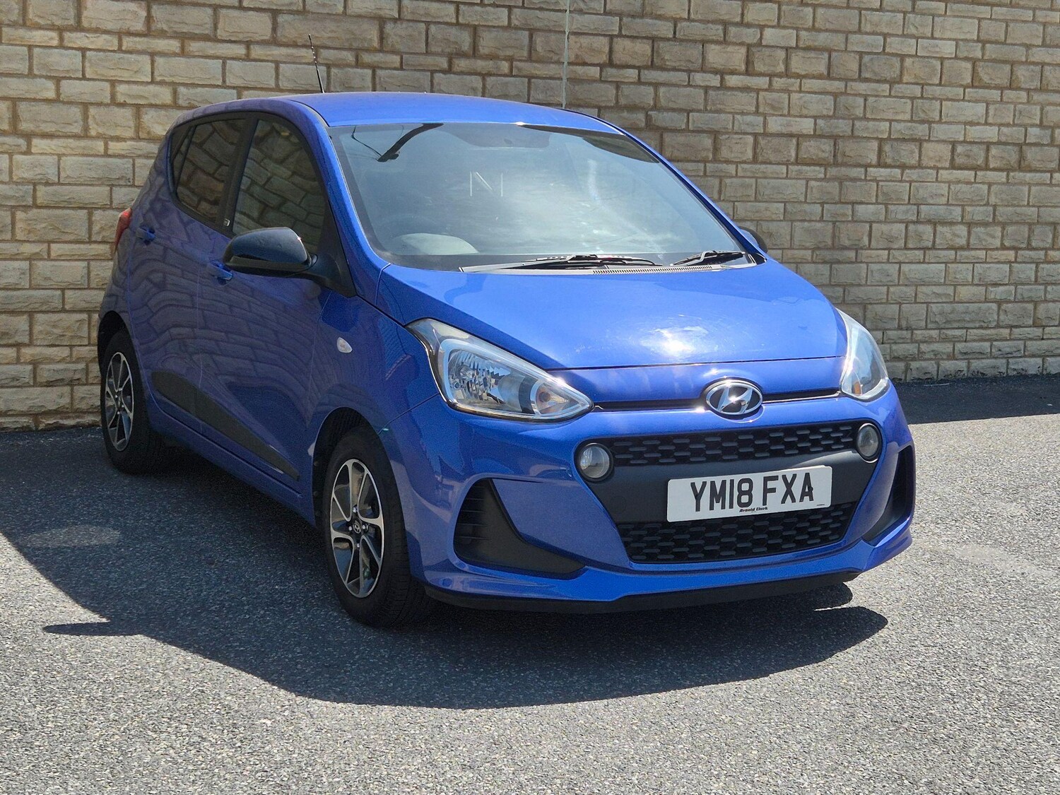 Used Hyundai i10 2018 for sale - 77465718: Photo 9