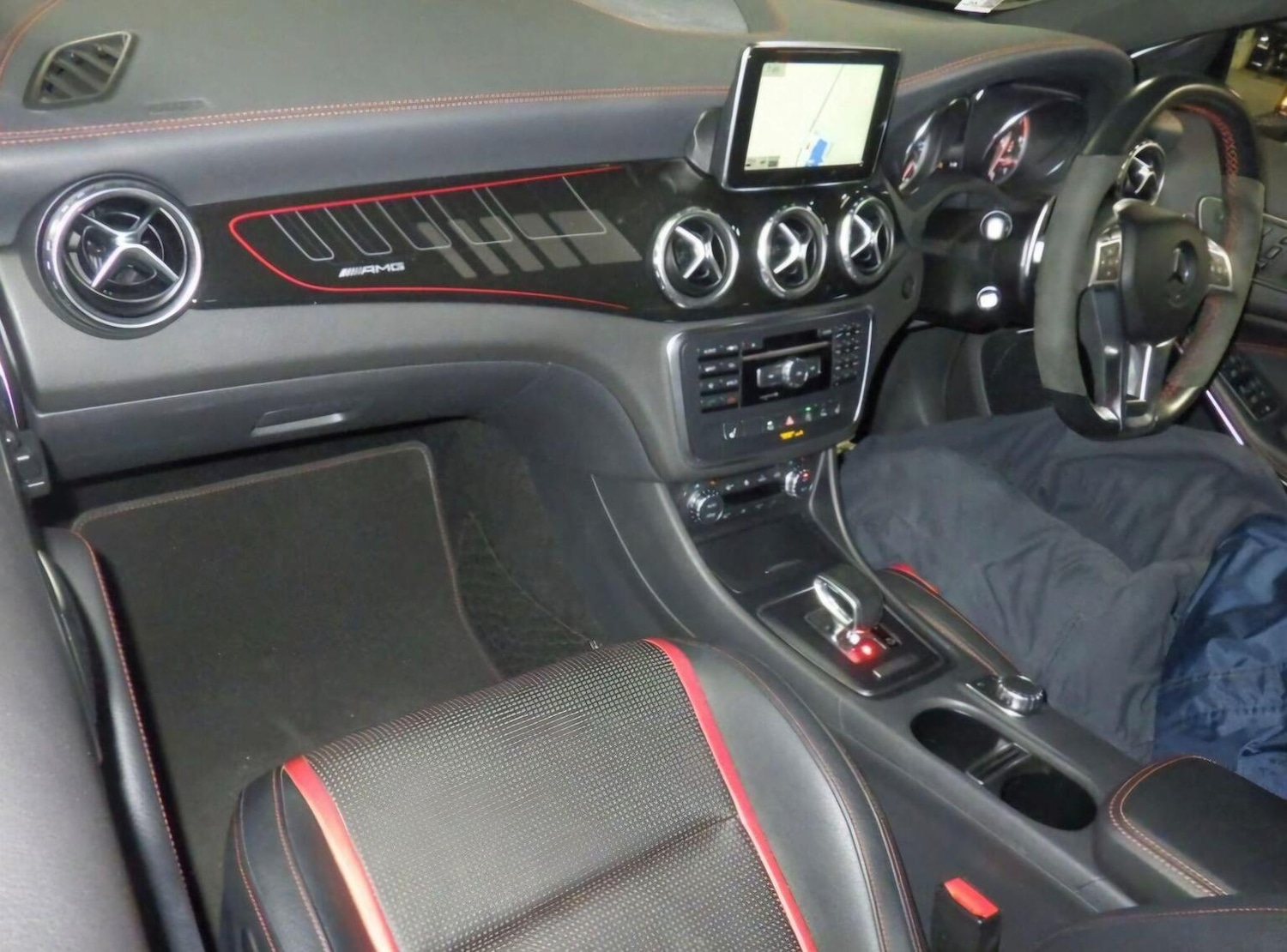 Used Mercedes-Benz GLA 2015 for sale - 78053320: Photo 5