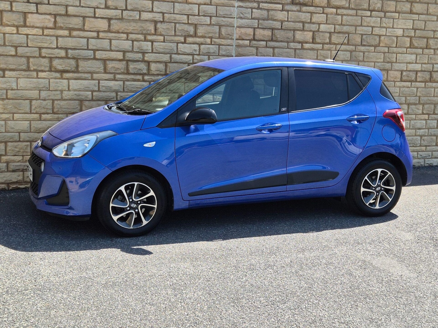 Used Hyundai i10 2018 for sale - 76608929: Photo 29