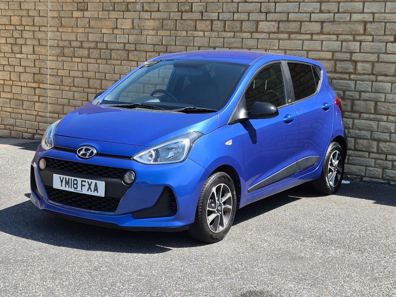 Used Hyundai i10 2018 for sale - 76608929: Photo 4