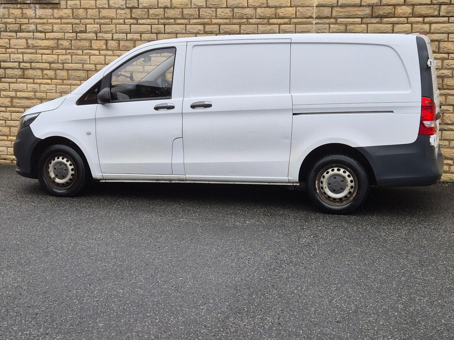 Used Mercedes-Benz Vito 2017 for sale - 77465769: Photo 23