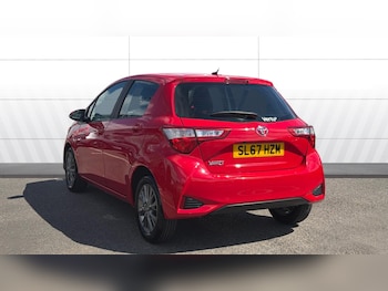 Used Toyota Yaris 2017 for sale - 78814114: Photo