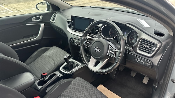 Used Kia Ceed 2020 for sale - 76274385: Photo 11