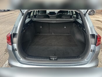 Used Kia Ceed 2020 for sale - 76274385: Photo 4