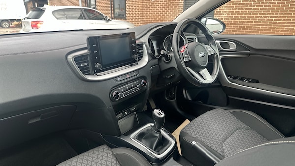 Used Kia Ceed 2020 for sale - 76274385: Photo 9