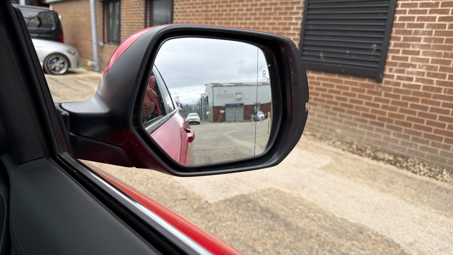 Used Honda CR-V 2023 for sale - 77078949: Photo 32