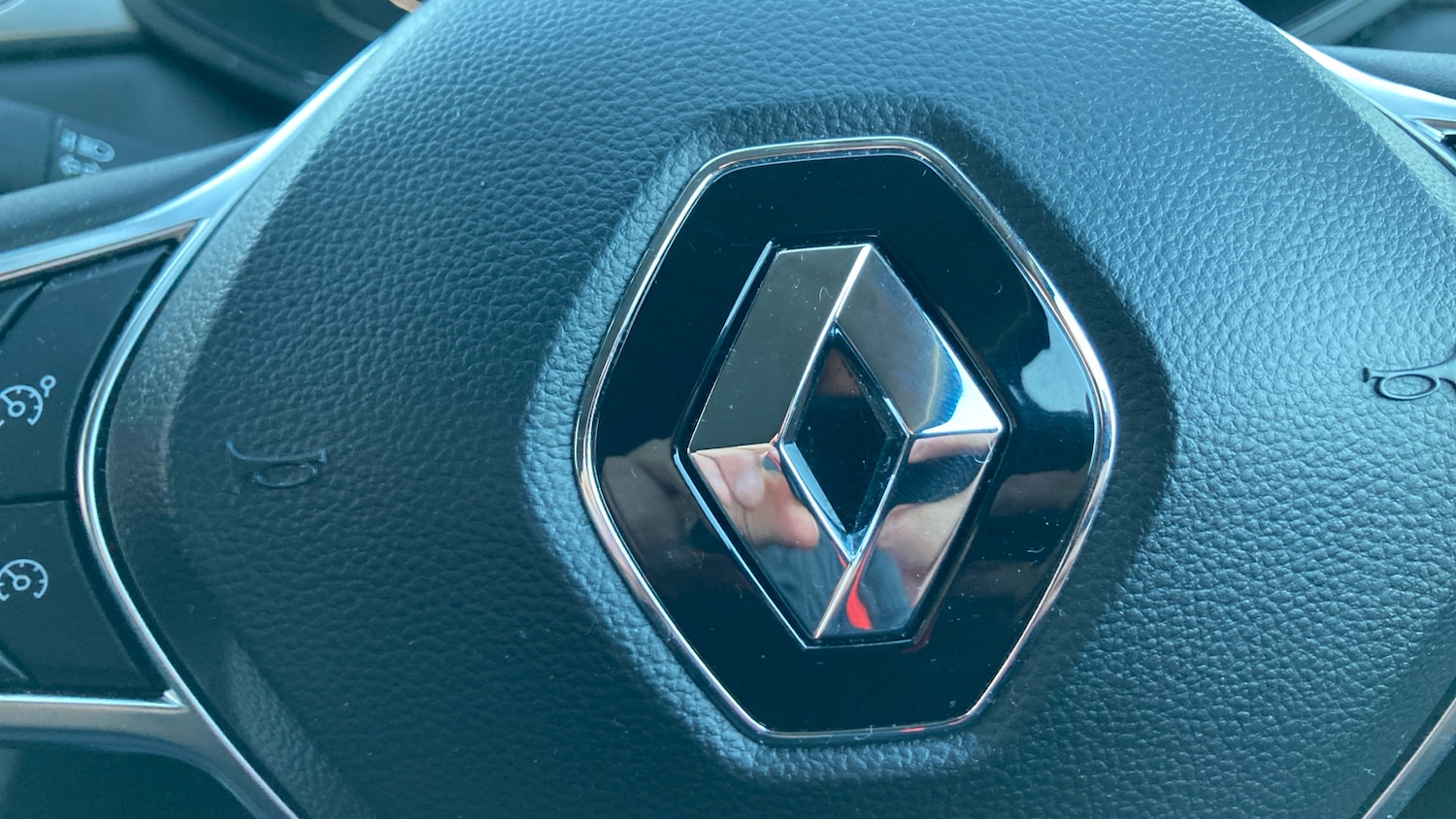 Used Renault Captur 2024 for sale - 76738671: Photo 37