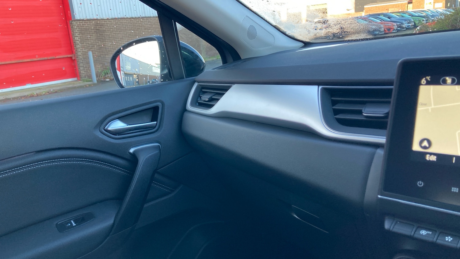 Used Renault Captur 2024 for sale - 76738671: Photo 39