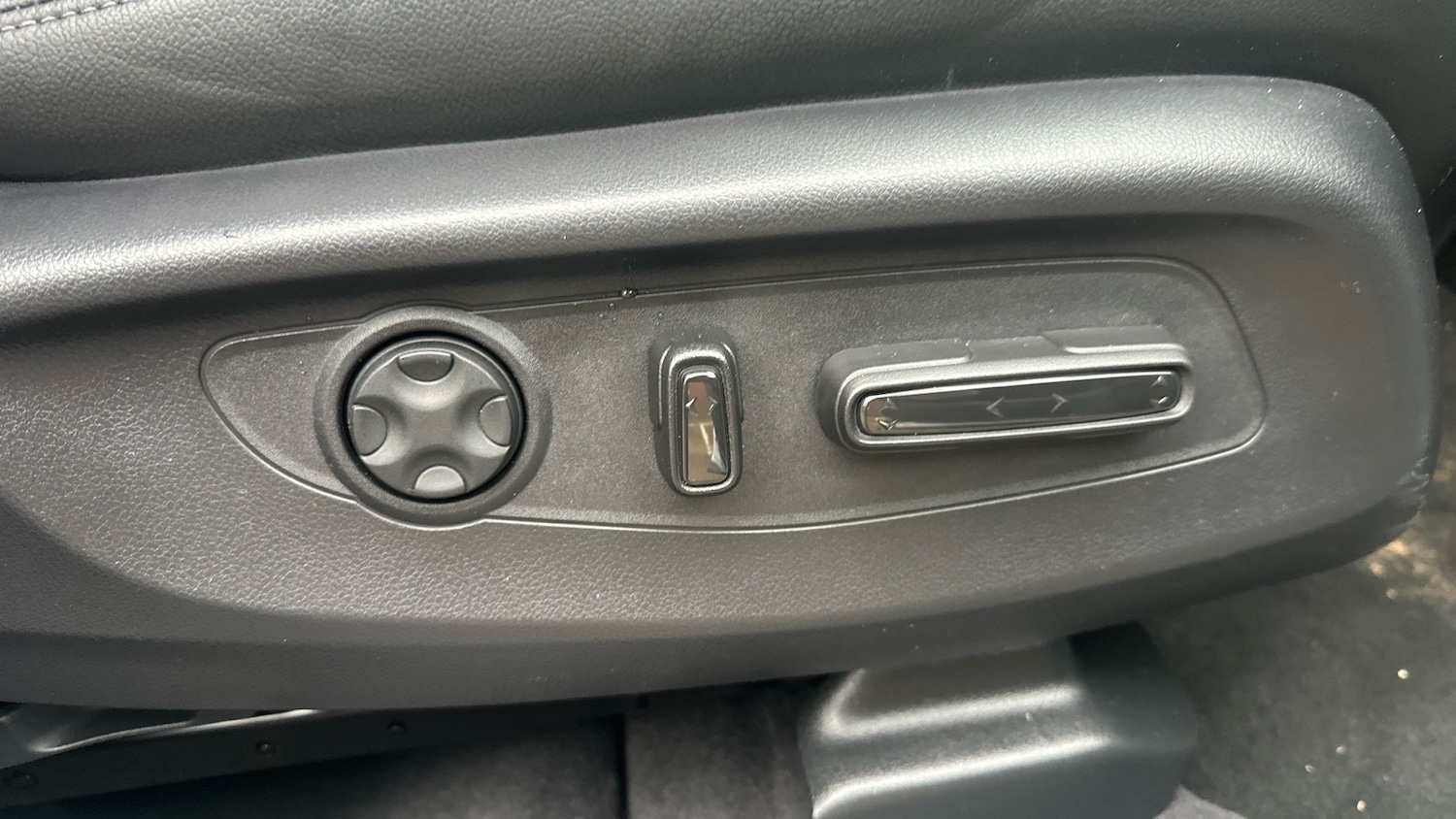 Used Honda CR-V 2025 for sale - 77228122: Photo 32