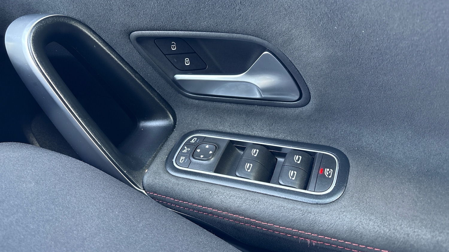 Used Mercedes-Benz A-Class 2019 for sale - 78199394: Photo 30