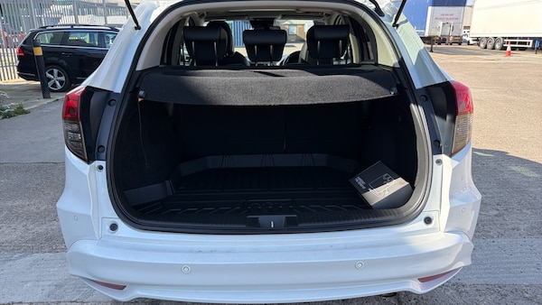 Used Honda HR-V 2020 for sale - 76048945: Photo 37