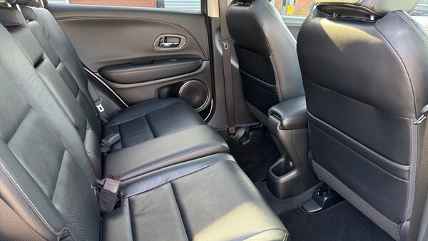 Used Honda HR-V 2020 for sale - 76048945: Photo 38