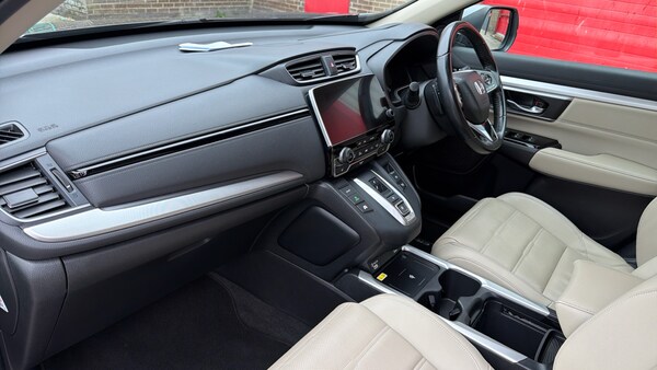 Used Honda CR-V 2022 for sale - 76252597: Photo 2