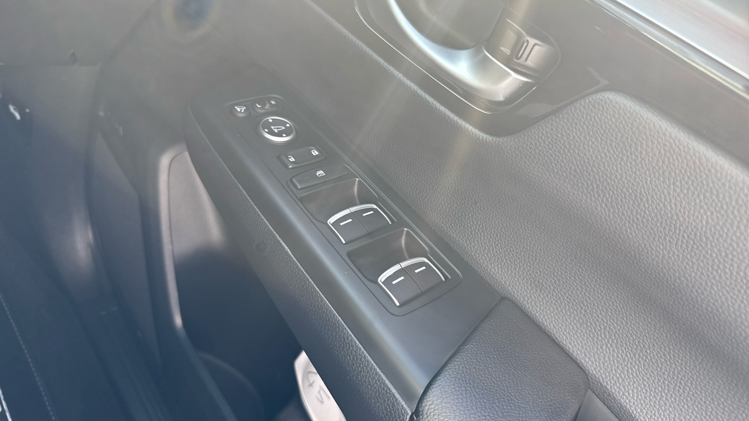 Used Honda CR-V 2025 for sale - 76652256: Photo 30