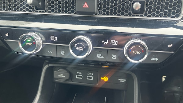 Used Honda Civic 2023 for sale - 76181342: Photo 13