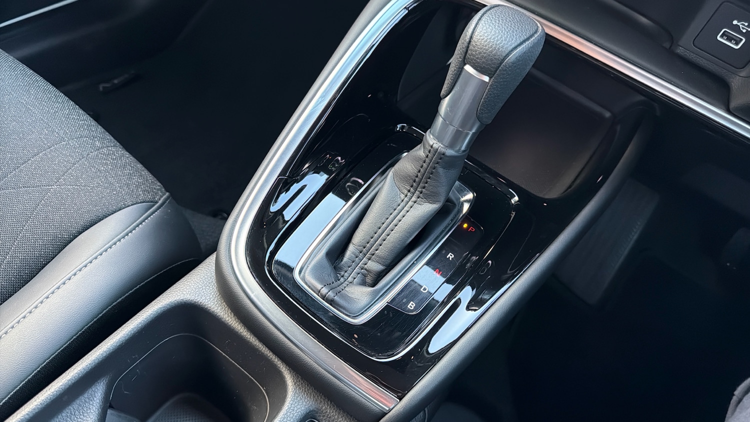 Used Honda HR-V 2024 for sale - 76692668: Photo 21