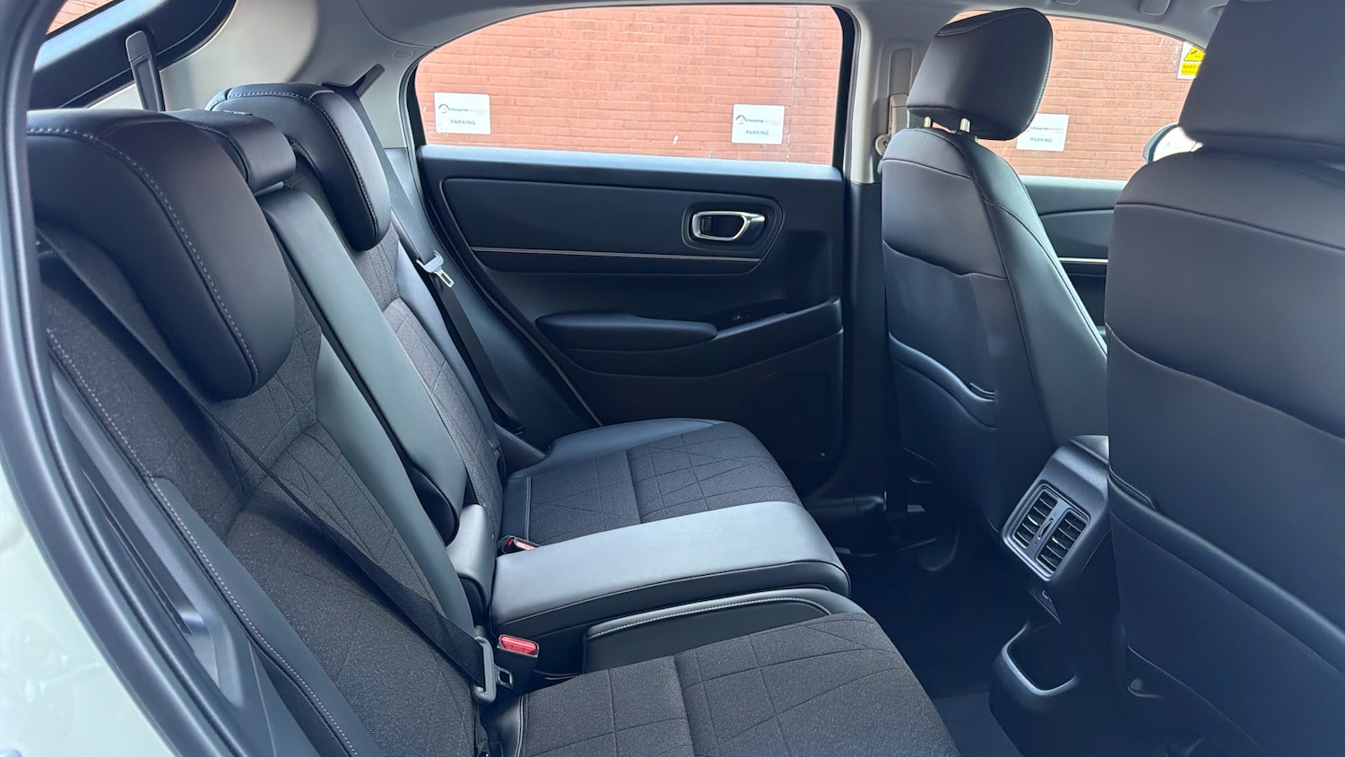 Used Honda HR-V 2024 for sale - 76692668: Photo 32