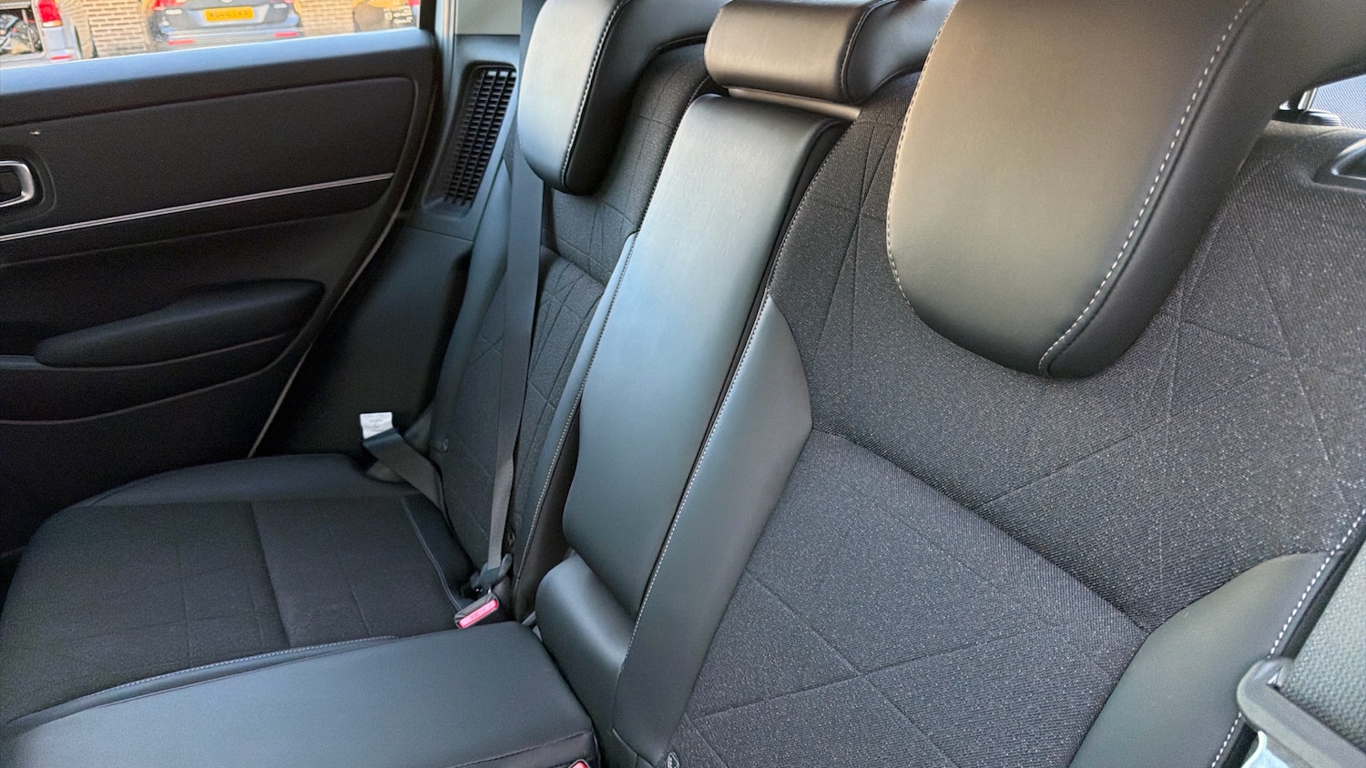 Used Honda HR-V 2024 for sale - 76692668: Photo 8