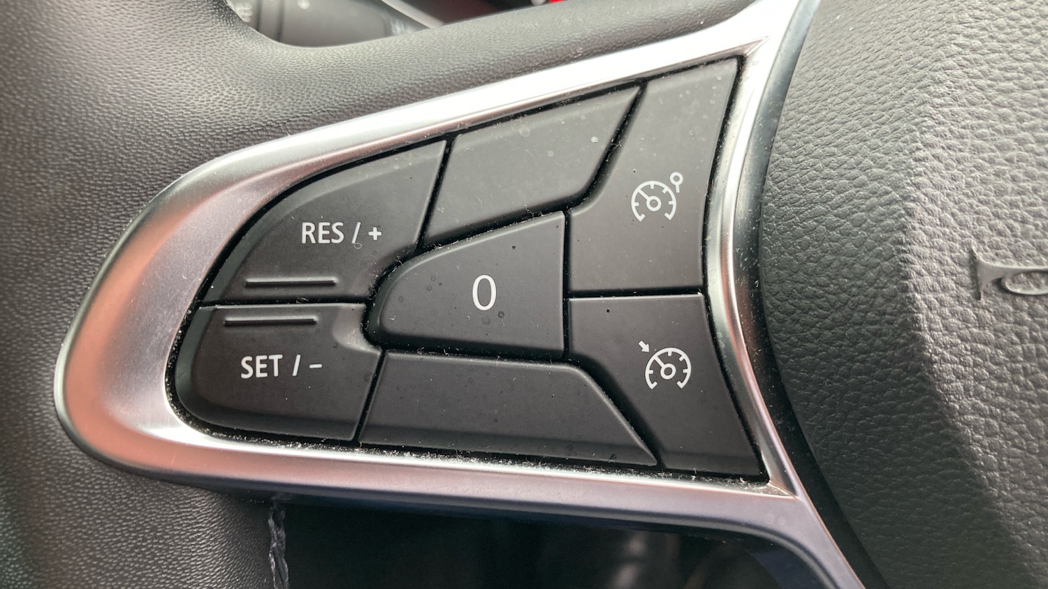 Used Renault Captur 2021 for sale - 77325992: Photo 25