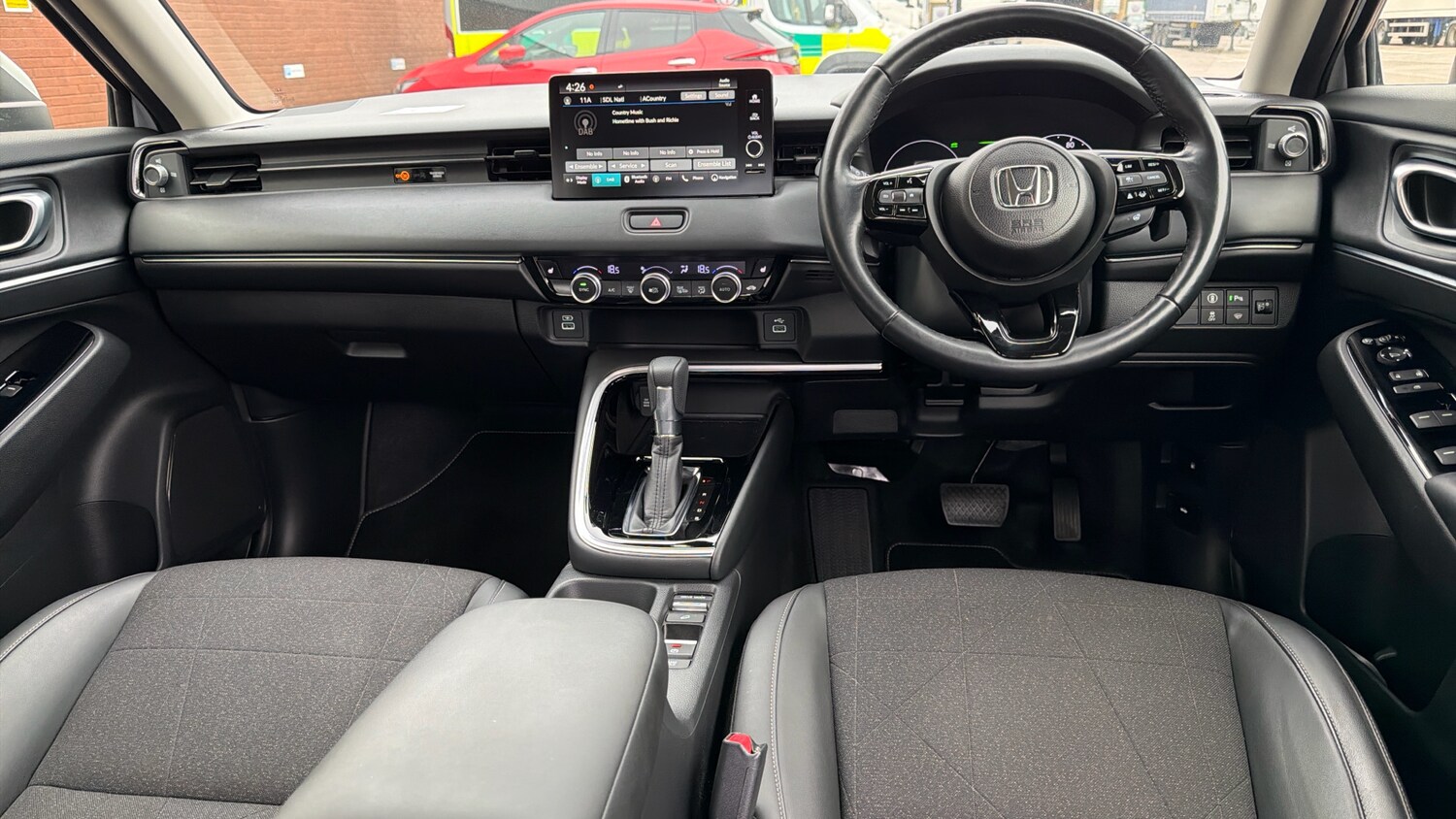 Used Honda HR-V 2024 for sale - 75975111: Photo 4