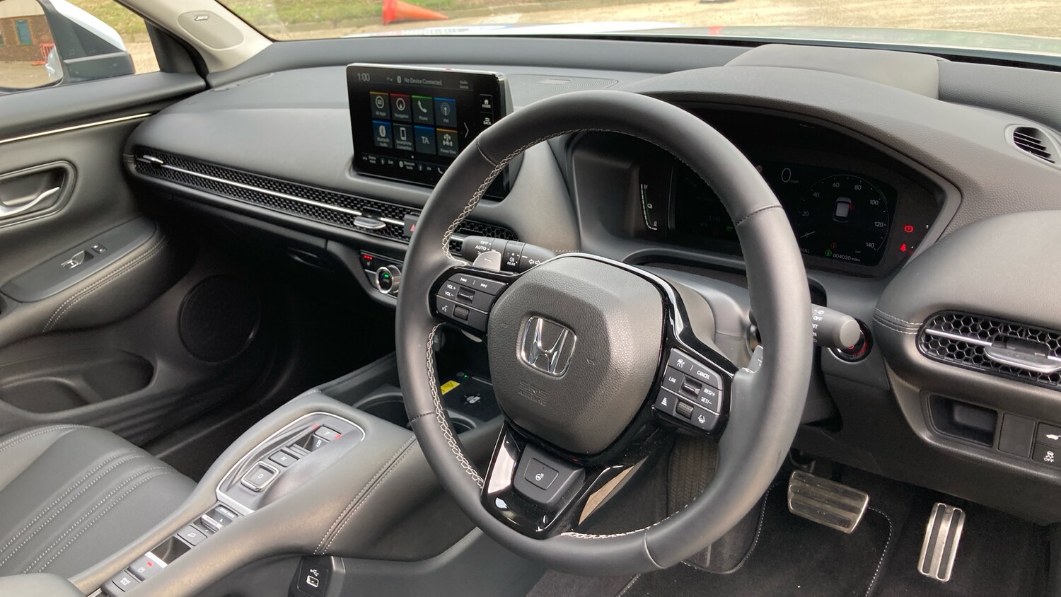 Used Honda ZR-V 2024 for sale - 76603250: Photo 11