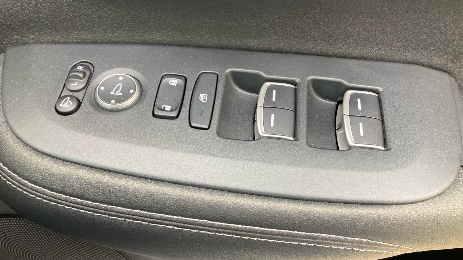 Used Honda ZR-V 2024 for sale - 76603250: Photo 26