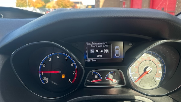 Used Ford Focus 2017 for sale - 76233083: Photo 39