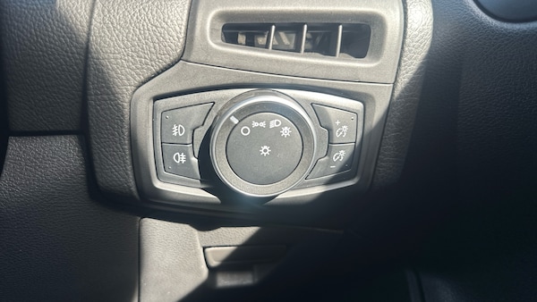 Used Ford Focus 2017 for sale - 76233083: Photo 41