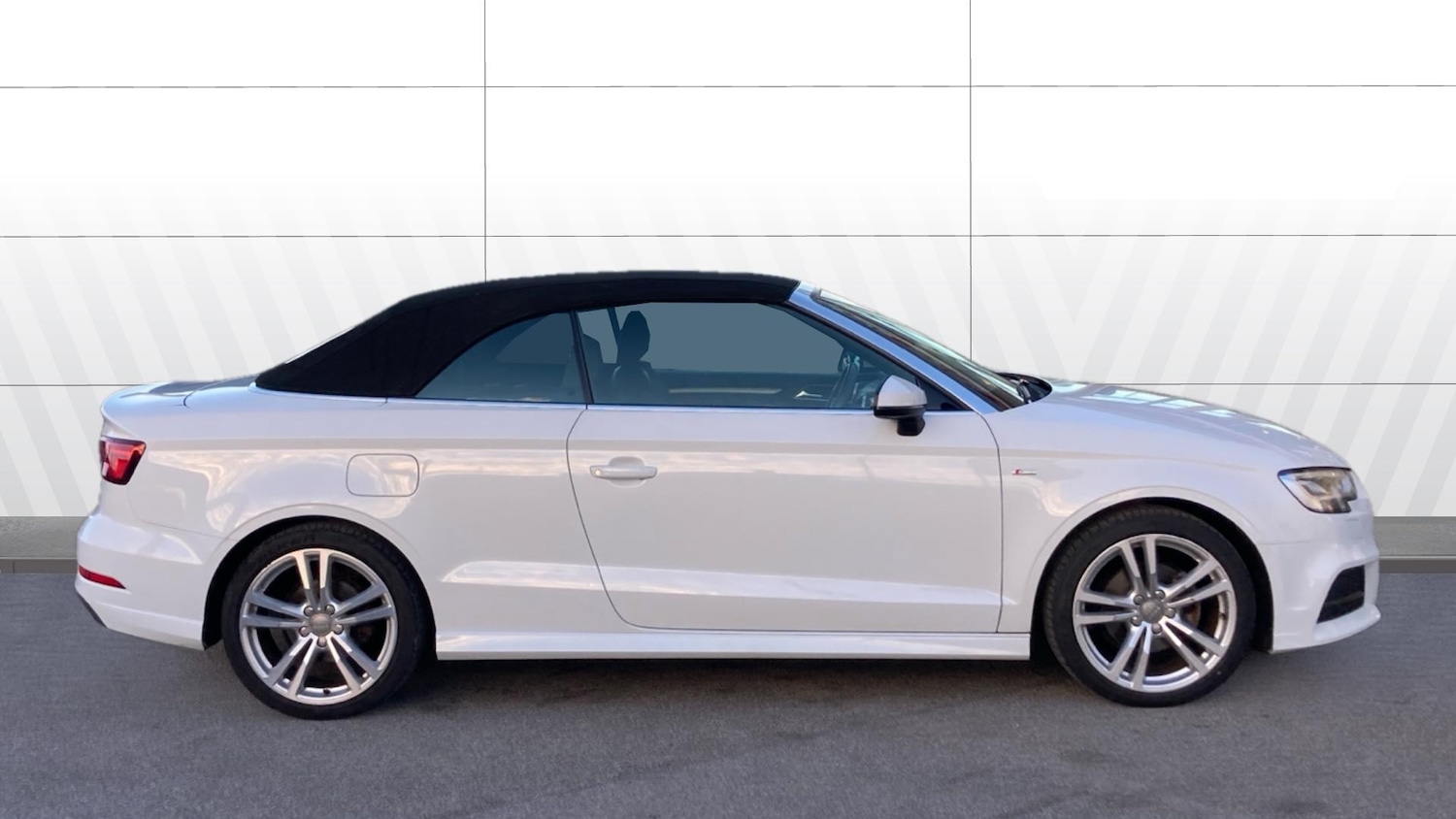 Used Audi A3 2017 for sale - 76362849: Photo 5