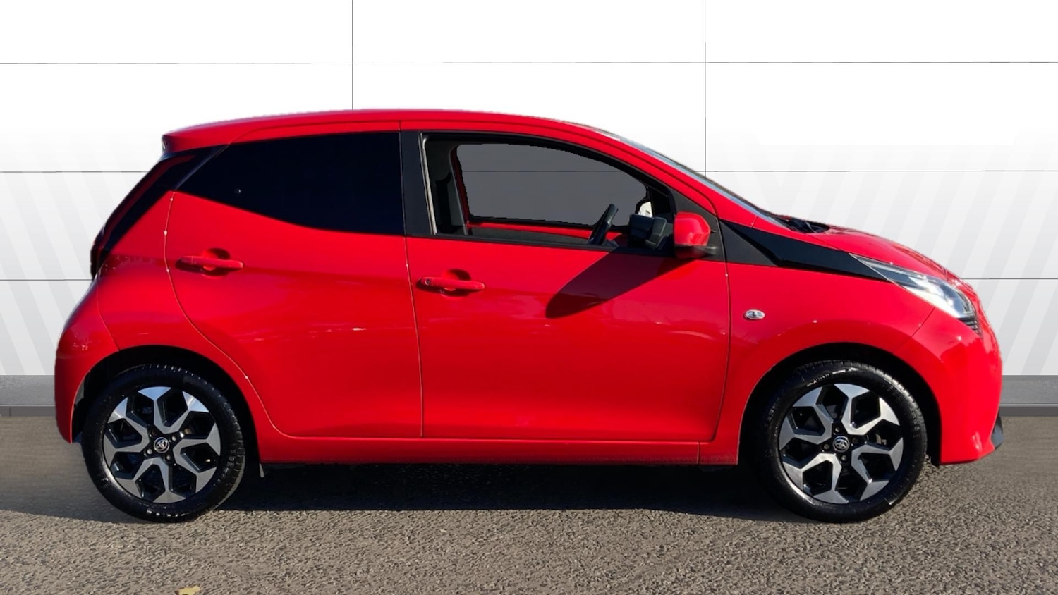 Used Toyota AYGO 2018 for sale - 77326008: Photo 5