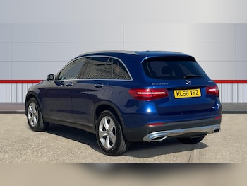 Used Mercedes-Benz GLC 2019 for sale - 75712878: Photo