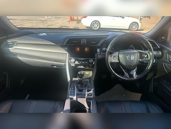 Used Honda Civic 2017 for sale - 75797426: Photo