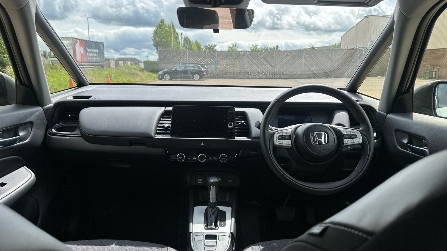 2025 Honda Jazz 1.5 i-MMD Hybrid Crosstar Advance 5dr eCVT Hybrid Hatchback Hatc - Picture 10 of 24