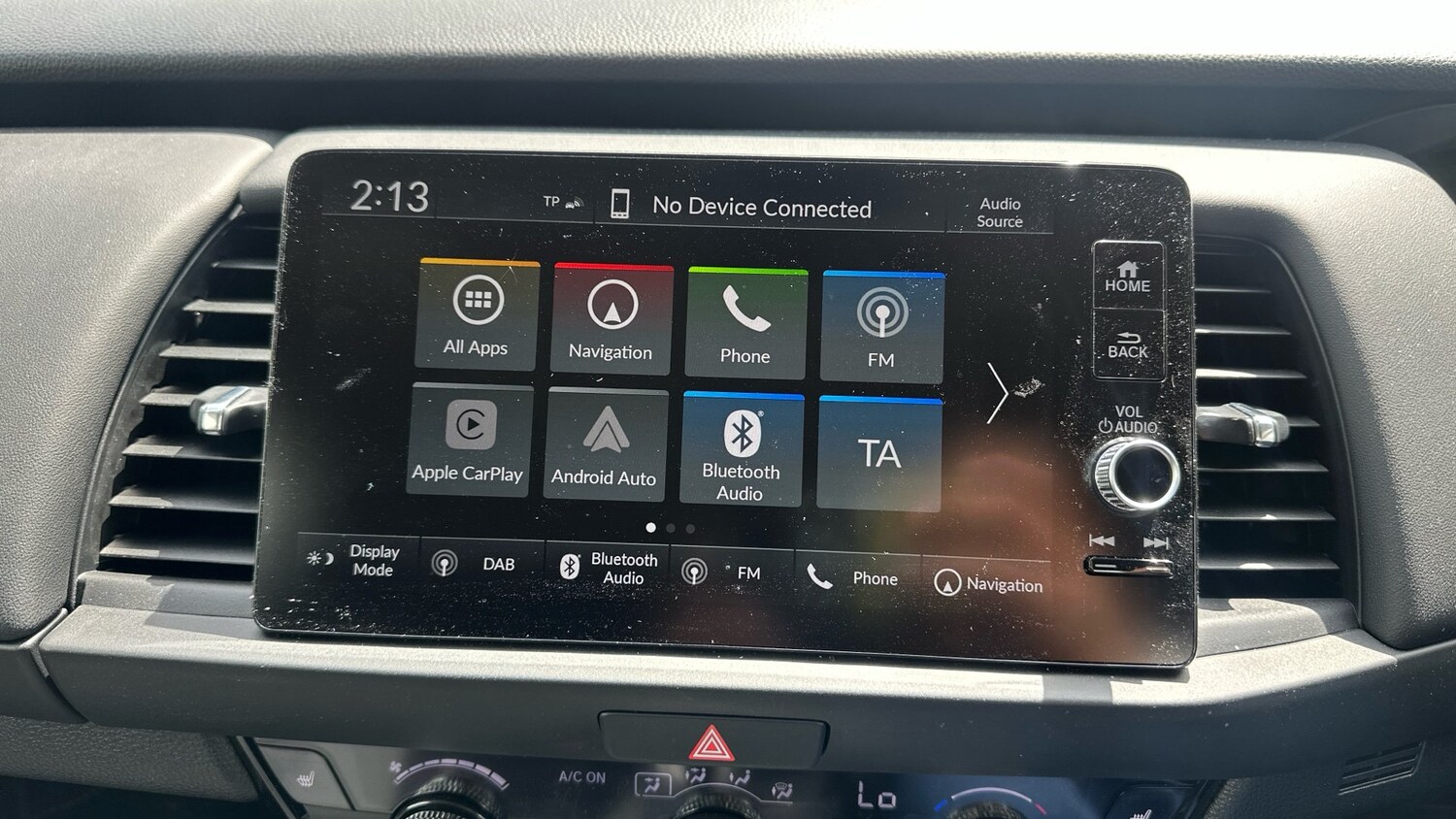2025 Honda Jazz 1.5 i-MMD Hybrid Crosstar Advance 5dr eCVT Hybrid Hatchback Hatc - Picture 12 of 24