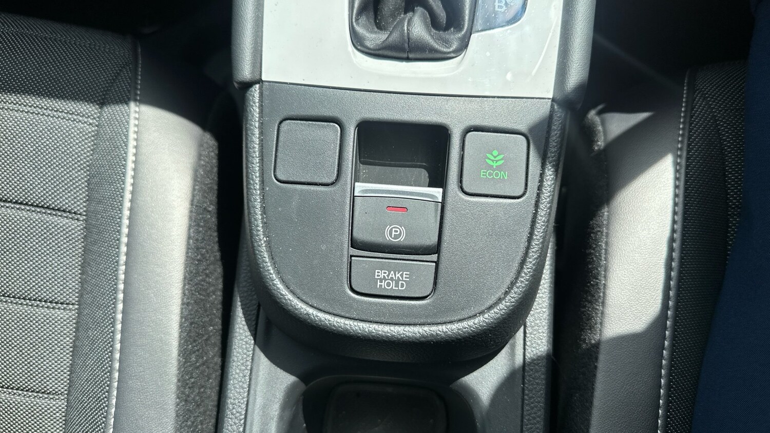 2025 Honda Jazz 1.5 i-MMD Hybrid Crosstar Advance 5dr eCVT Hybrid Hatchback Hatc - Picture 21 of 24