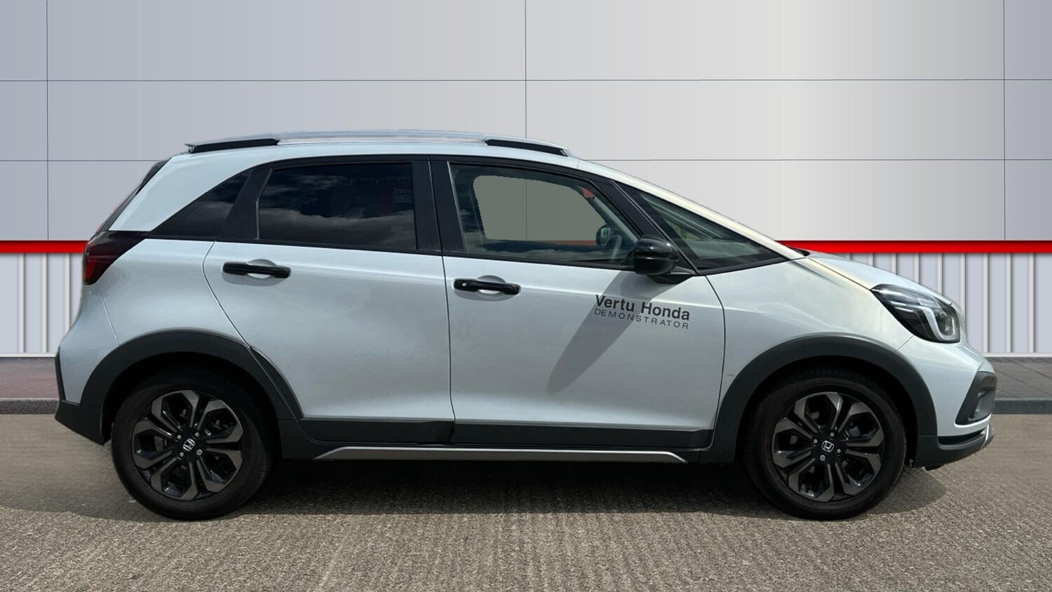 2025 Honda Jazz 1.5 i-MMD Hybrid Crosstar Advance 5dr eCVT Hybrid Hatchback Hatc - Picture 5 of 24