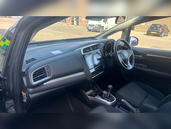 Used Honda Jazz 2020 for sale - 77902901: Photo