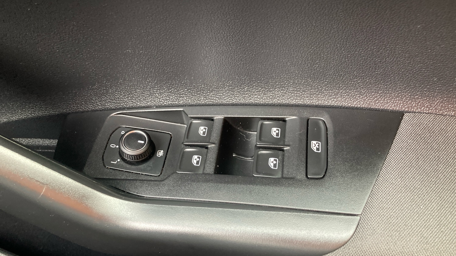 Used Volkswagen Polo 2021 for sale - 77079439: Photo 24