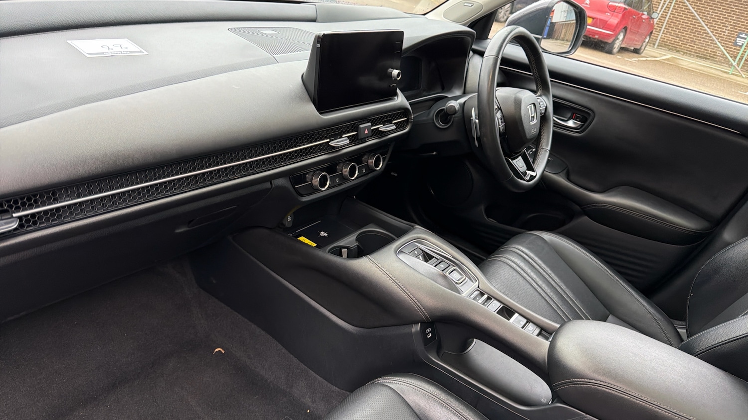 Used Honda ZR-V 2024 for sale - 76905965: Photo 2