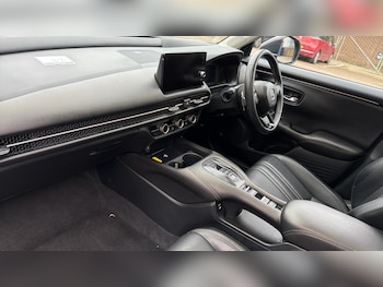 Used Honda ZR-V 2024 for sale - 76905965: Photo