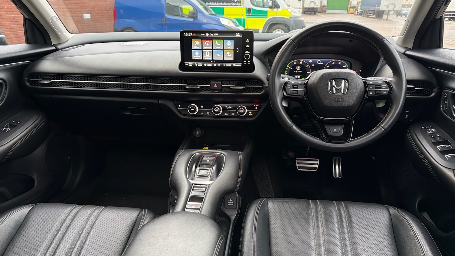 Used Honda ZR-V 2024 for sale - 76905965: Photo 4