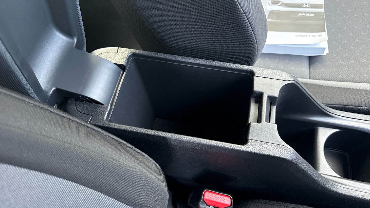 Used Honda Jazz 2024 for sale - 77567631: Photo 30