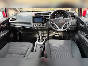 Used Honda Jazz 2018 for sale - 76414946: Photo